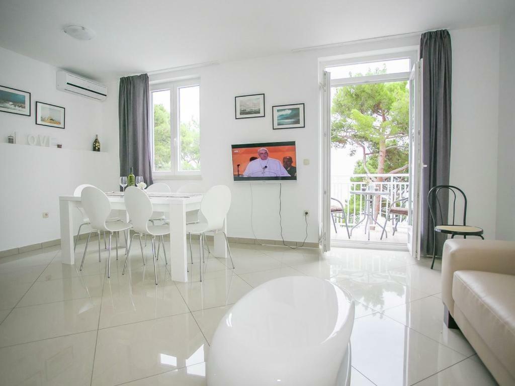 Sesar Apartments Krk - No. 3 Cvita Krk Town Εξωτερικό φωτογραφία